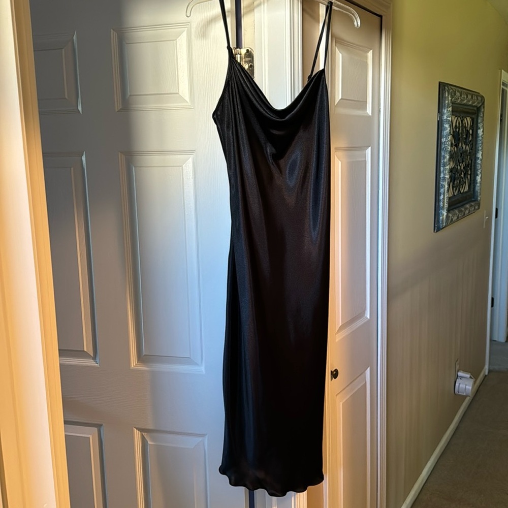 Bebe silk midi dress